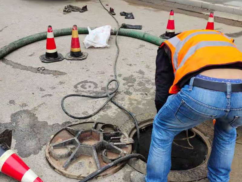 中堂市政管道清淤 高压清洗管道 快速上门抽粪抽泥浆